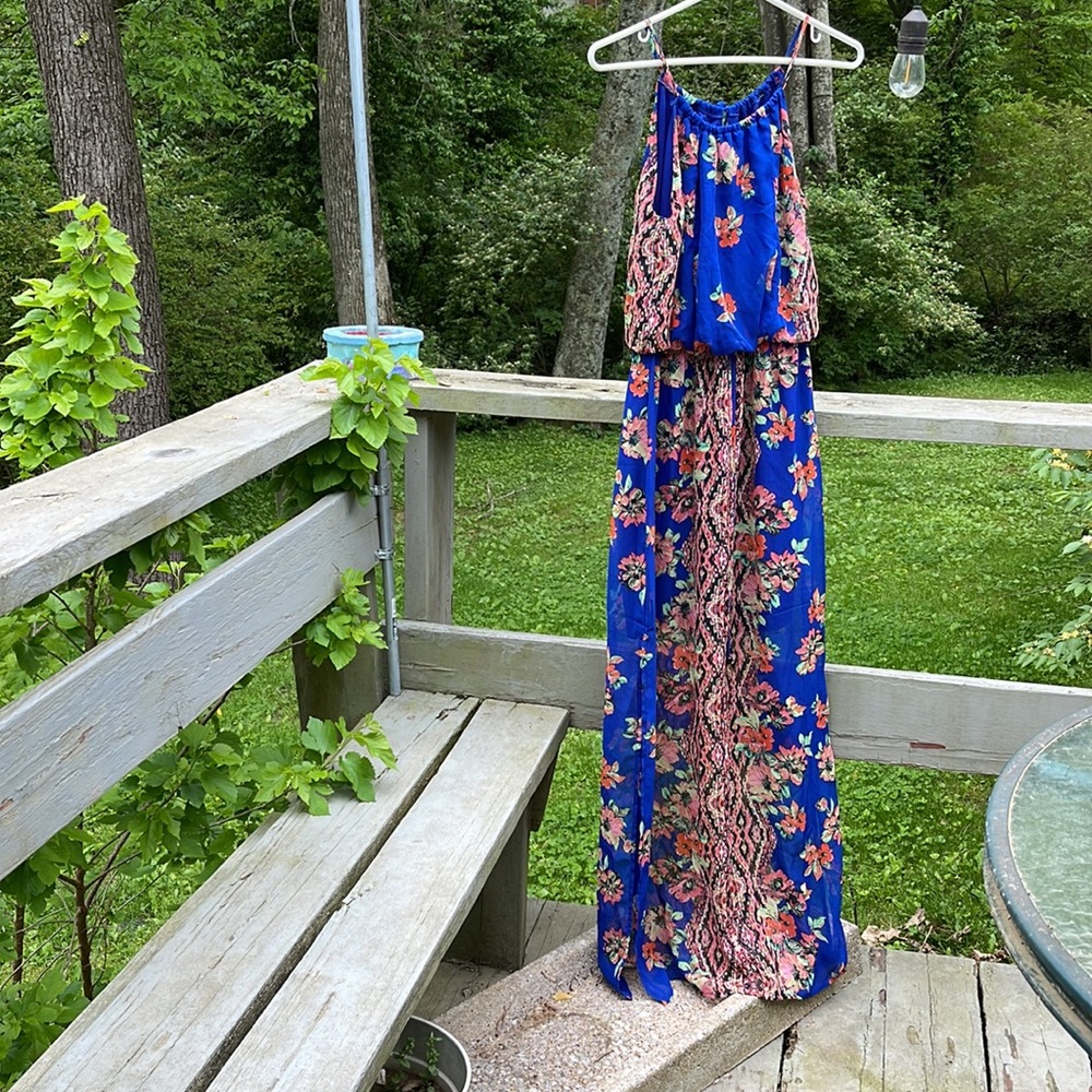 floral maxi dress
